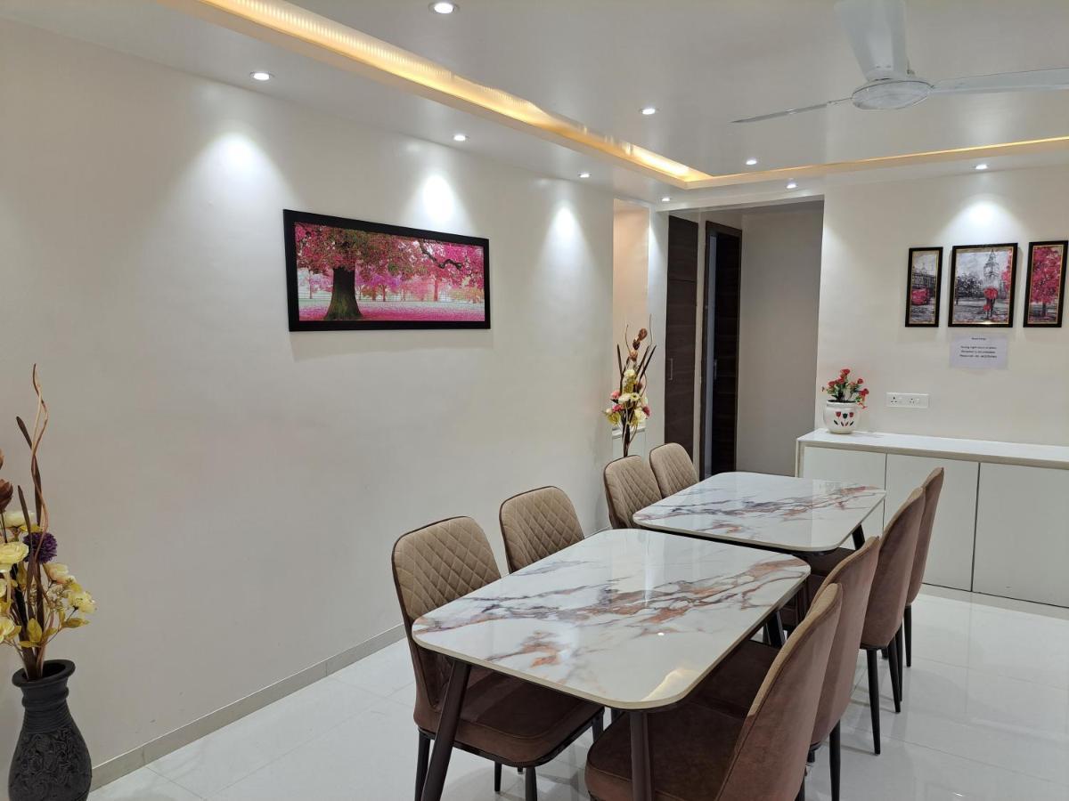 Bouquet Residency Hotel Nashik Exterior foto