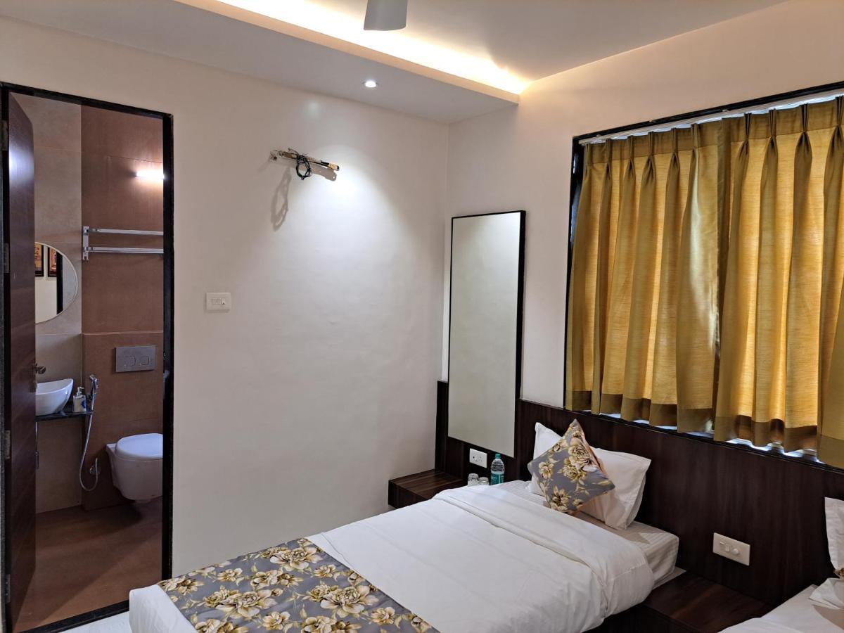 Bouquet Residency Hotel Nashik Exterior foto